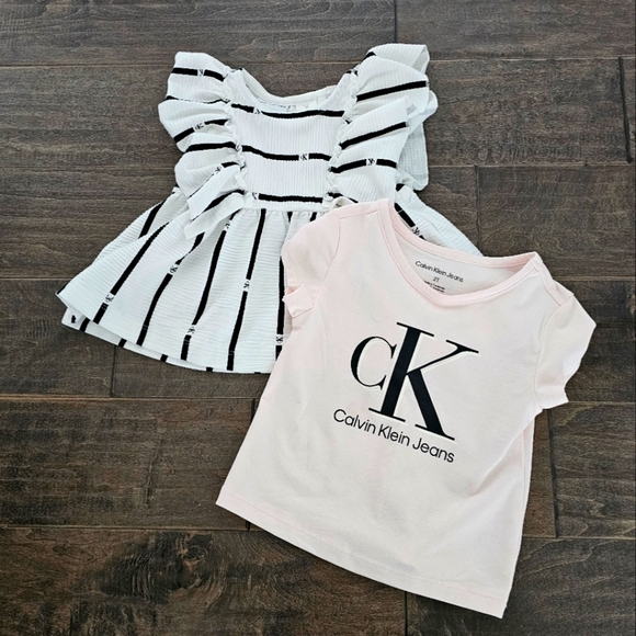 New Calvin Klein Toddler White and Black Striped Dress & Pink Logo T-Shirt Sz 2T - Picture 2 of 8